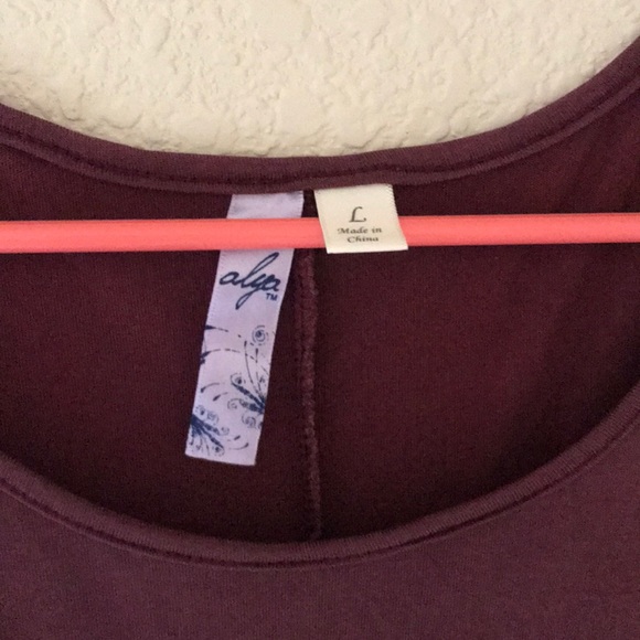 Dress - Picture 2 of 5